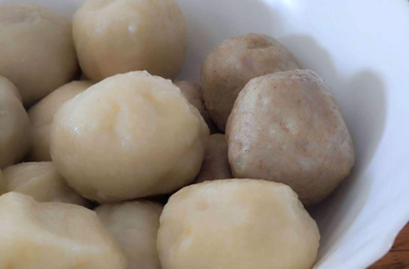 Stari Grad - stari-grad.net - Glavna jela - Knedle sa šljivama