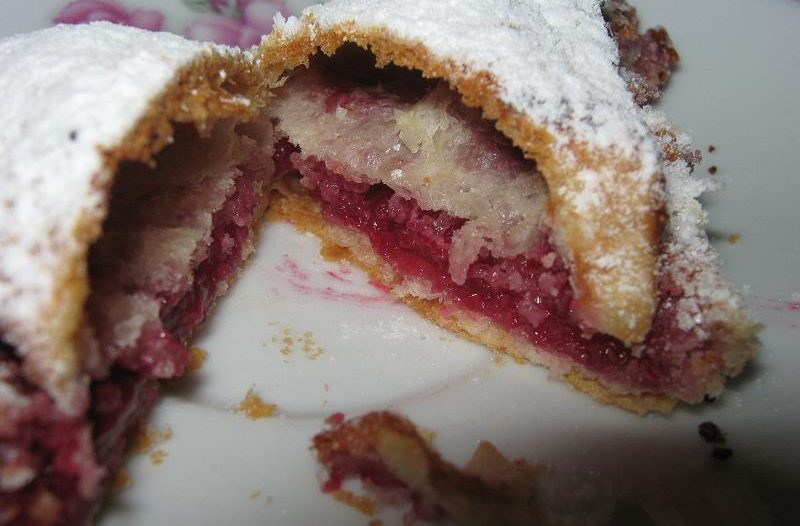 Stari Grad - stari-grad.net - Deserti - Lisnato s višnjama