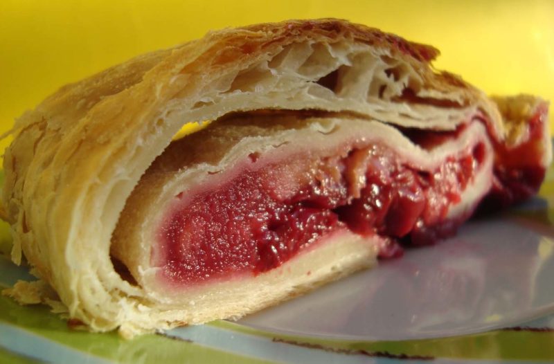 Stari Grad - stari-grad.net - Deserti - Lisnato s višnjama