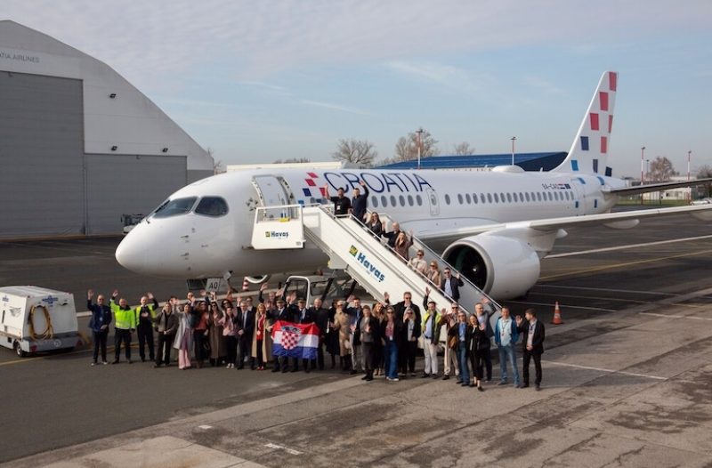 Stari Grad - stari-grad.net - Croatia Airlines dočekao osmi novi zrakoplov Airbus A220