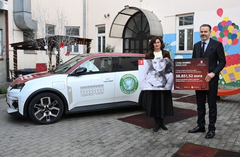 Stari Grad - stari-grad.net - PBZ grupa donirala gotovo 40.000 eura Centru za pružanje usluga u zajednici Vladimir Nazor iz Karlovca